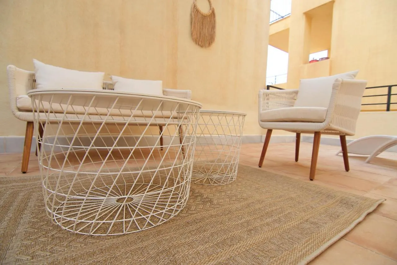 Mara'S Apartments Torremolinos La Mar - Beachfront Tiny House - Bajondillo