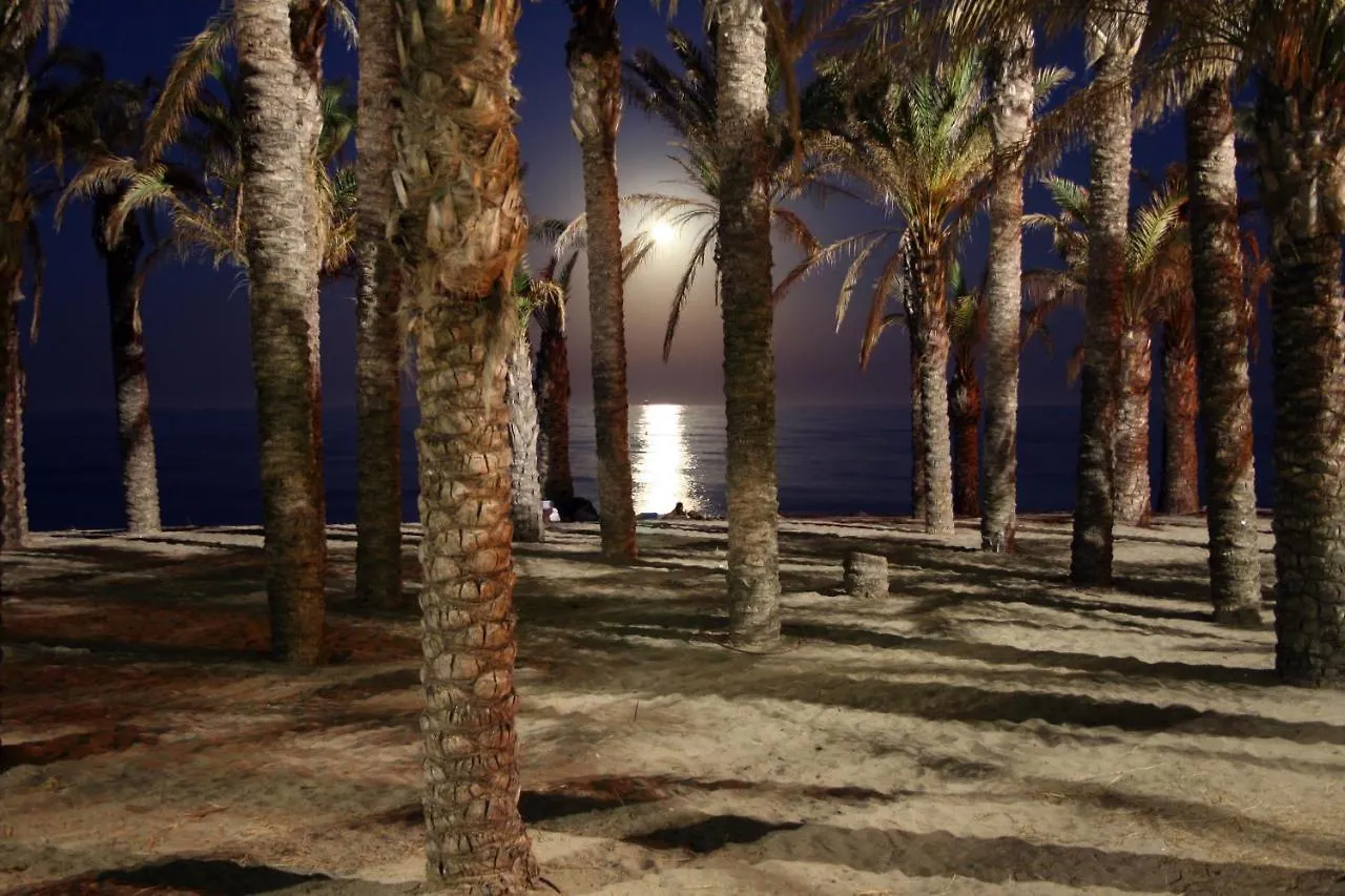 Mara's Apartments Casita La Mar - Primera Linea de Playa - El Bajondillo Torremolinos